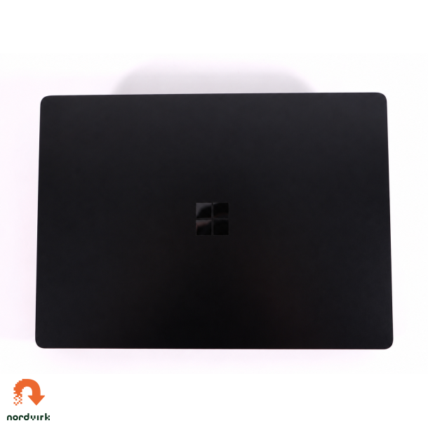 Microsoft Surface Laptop 4 Black | i5-1035G7 2.6GHz / 16GB RAM / 256GB NVMe | 13.5" 2256x1504 Touch / Grade C