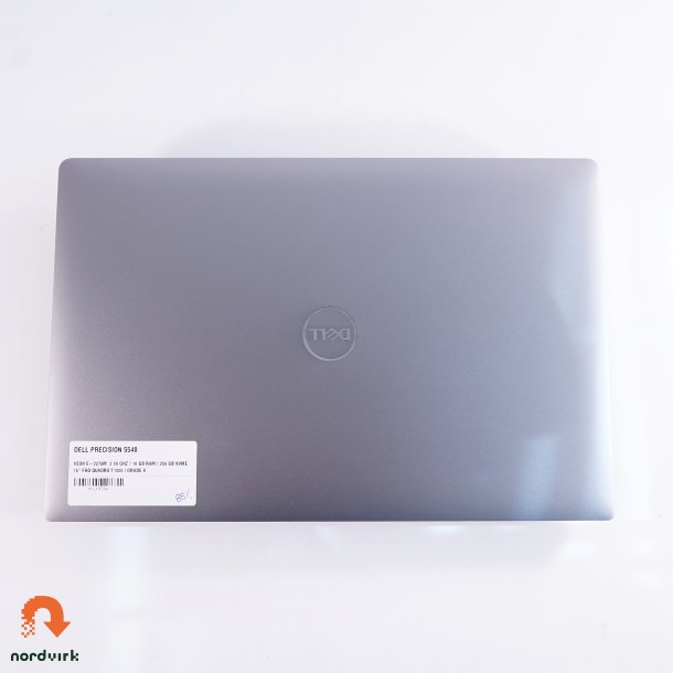 Dell Precision 5540 | Xeon E-2276M  2.80 GHz / 16 GB RAM / 256 GB NVME | 15" FHD Quadro T1000 / Grade A