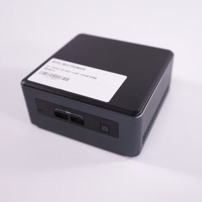 Intel NUC7i5DNH2E | i5-7300U 2.60 GHz / 8 GB / 250GB NVMe | Grade A
