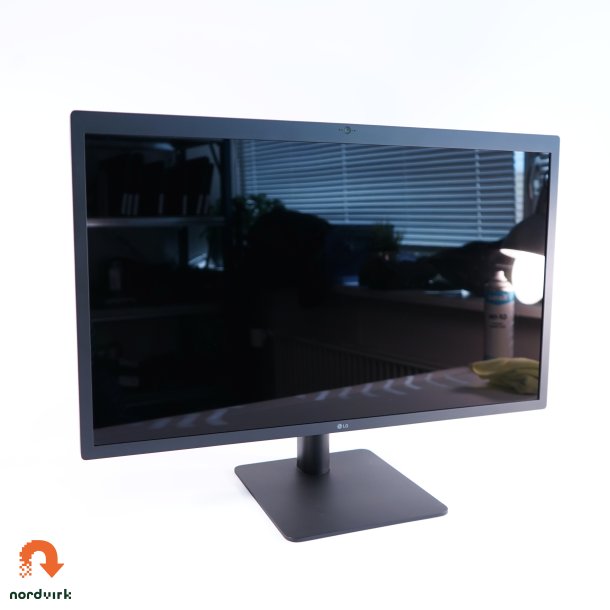 LG 27" UltraFine� 5K / 27" / 5120 x 2880 / IPS / Grade A (Kun Mac)