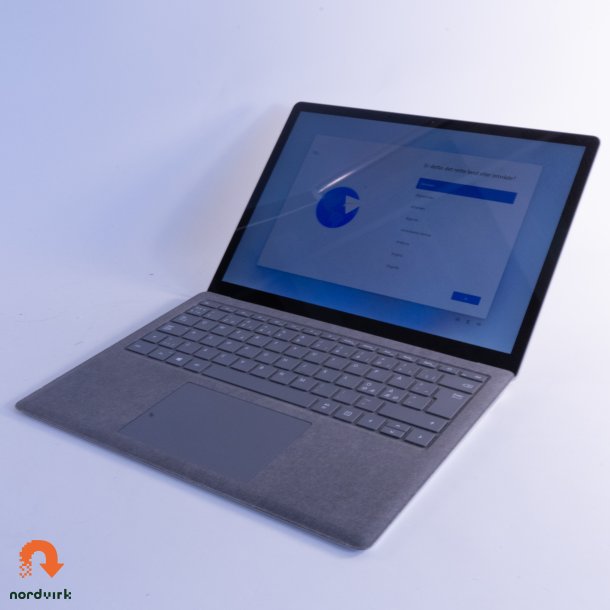 Microsoft Surface Laptop 3 Silver | i5-1035G7 1.2GHz / 16GB RAM / 256GB NVMe | 13.5" 2256x1504 Touch / Grade A
